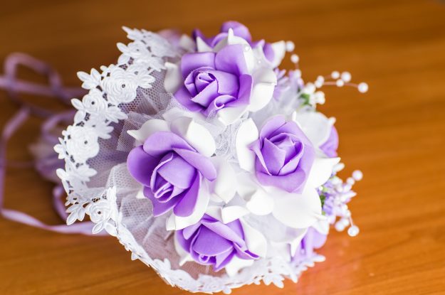 How To Choose Your Wedding Flowers